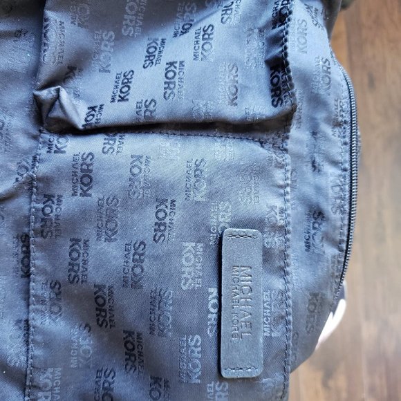 Michael Kors Leather bag - Picture 3 of 4